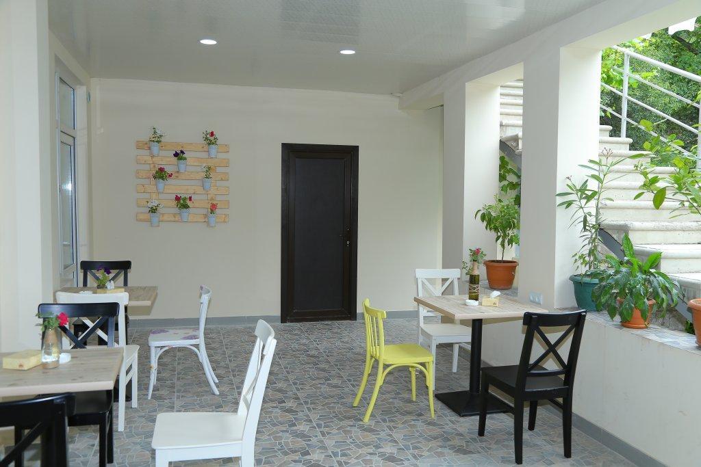 Merien Hotel يريفان المظهر الخارجي الصورة